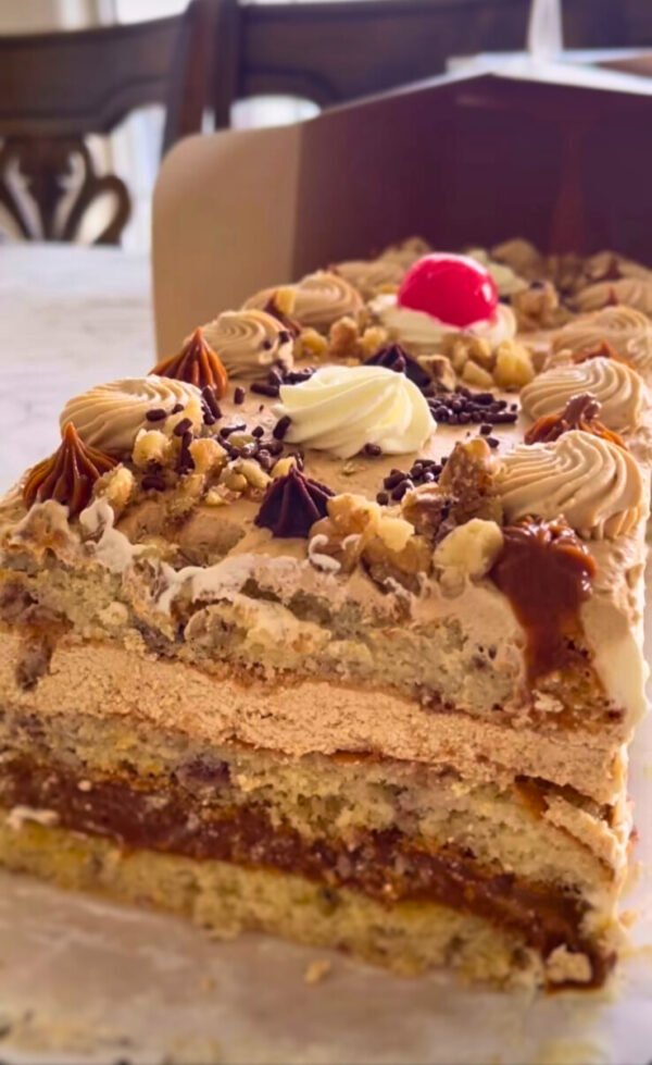 Tortita Nuez Moca (12 porciones)